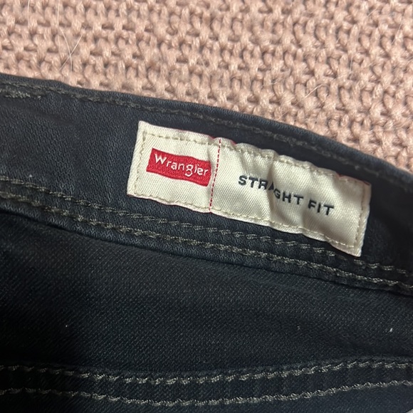 Wrangler black jeans - Picture 2 of 4